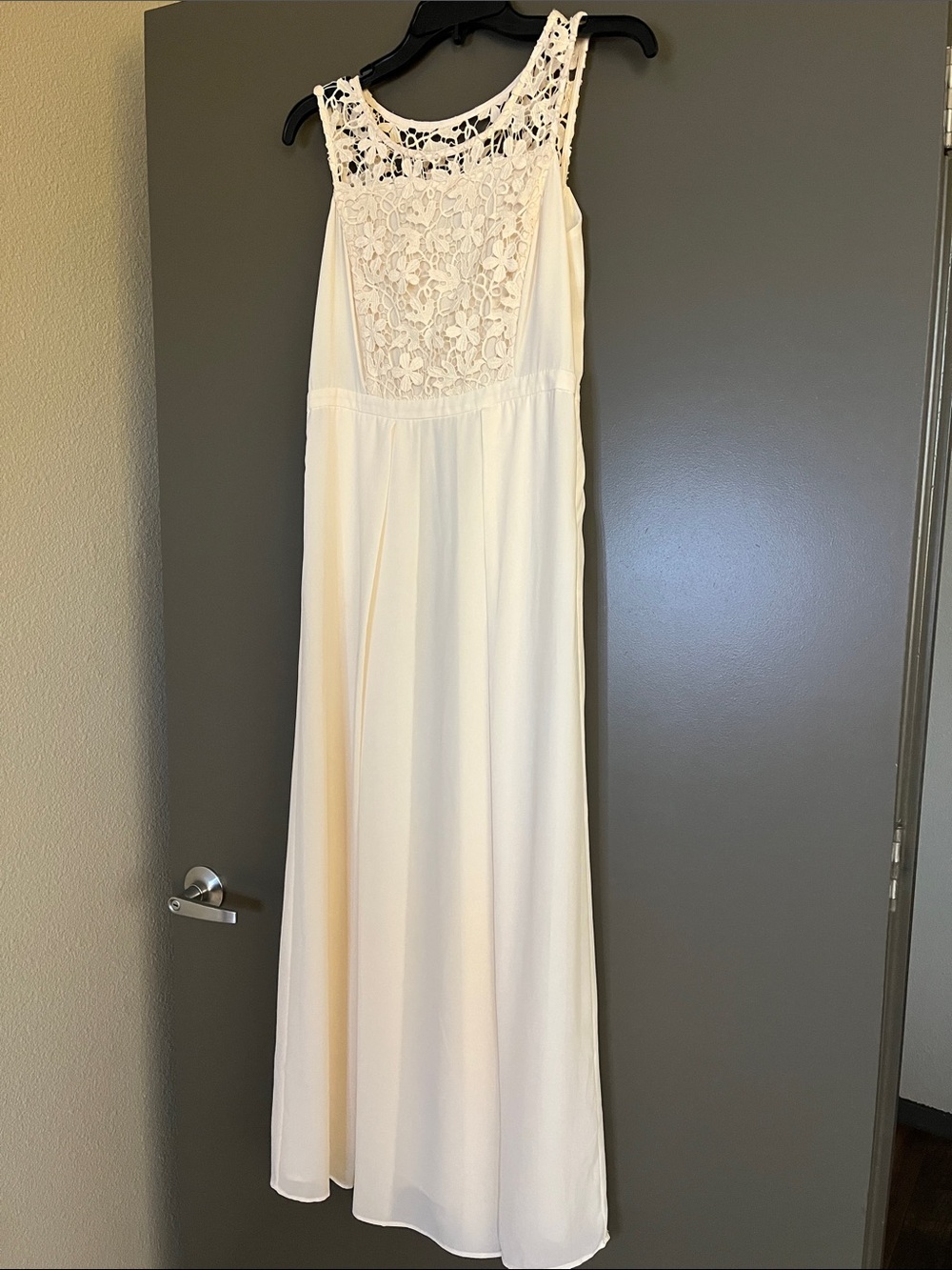 Ivory Lace Maxi Dress